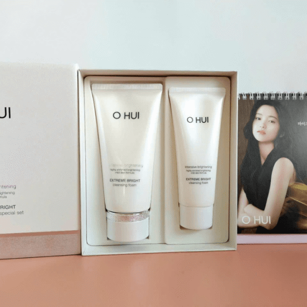 O HUI EXTREME BRIGHT CLEANSING FOAM SET  (160ml+80ml)
