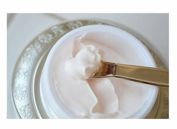 Whoo Radiant White Ultimate Corrector (20ml)