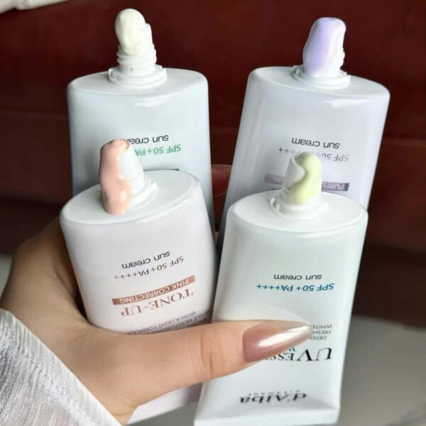d’Alba UV ESSENCE WATERFULL+ Sun Cream Line (50ml)